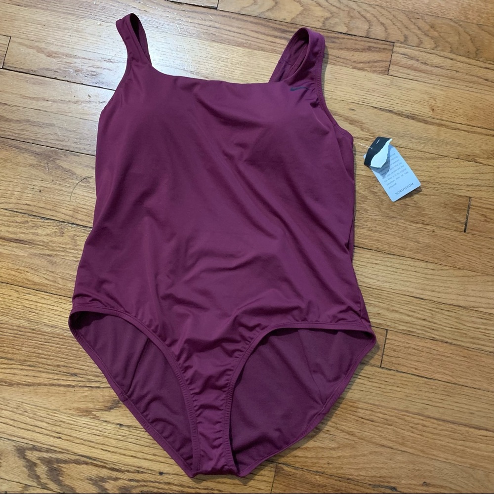 Nike Swimsuit NWT